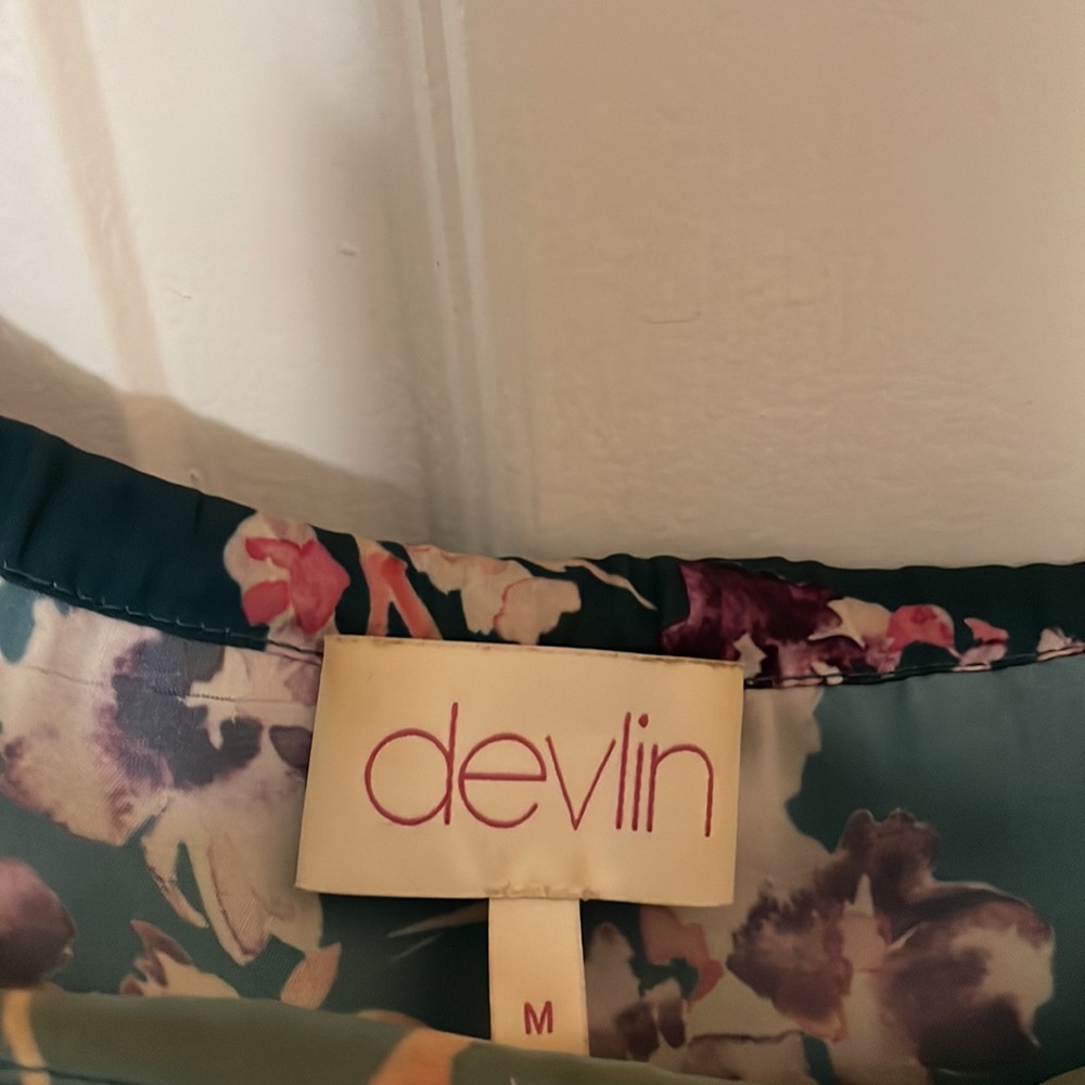 Devlin blouse - Picture 2 of 5